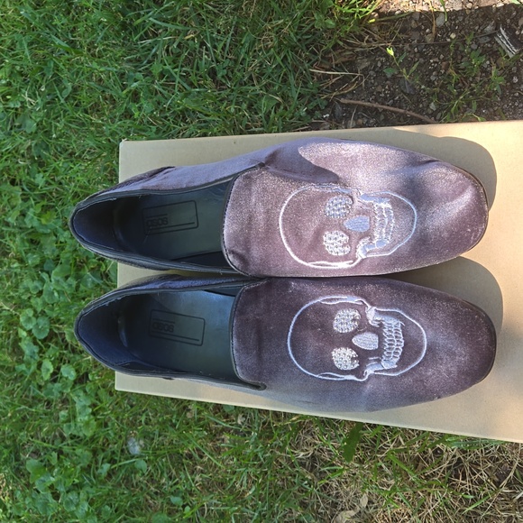 OSOS Skull silver suade slip on men shoes - Picture 1 of 3